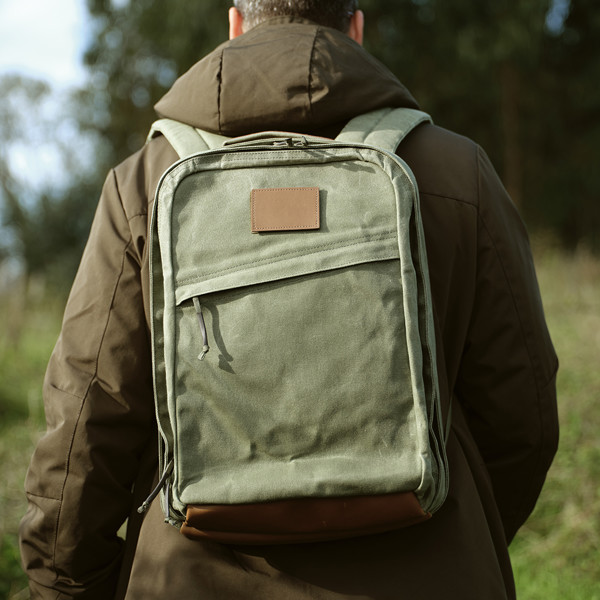 Cape Town Backpack - Vojenská Zelená