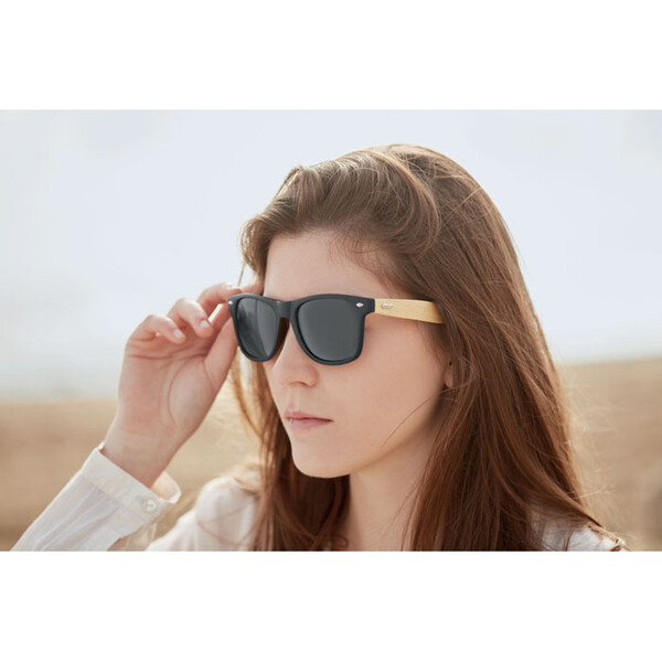 ÓCULOS DE SOL VINTAGE PRETO