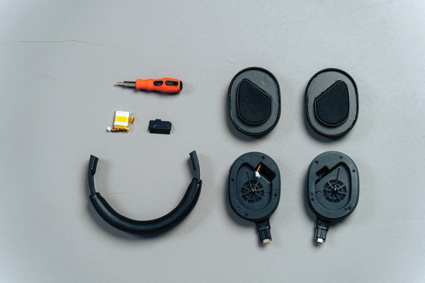 Irvine RCS recycled and repairable ANC wireless headphone