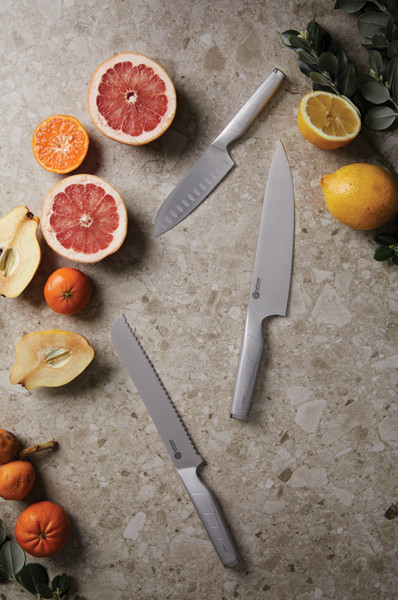 Vinga santoku nož, japonsko jeklo 420 J2