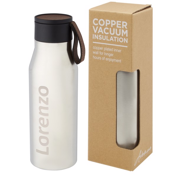 Garrafa de 500 ml de cobre isolada a vácuo em aço inoxidável com correia e tampa de couro PU "Ljungan" - Prateado