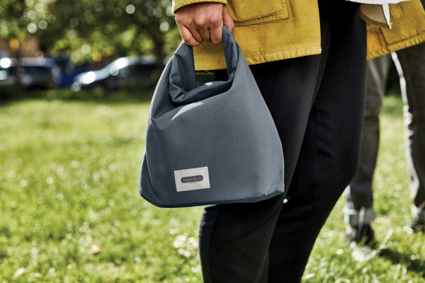 Black+Blum 6.7L insulated Lunch/Cooler Bag - Grey