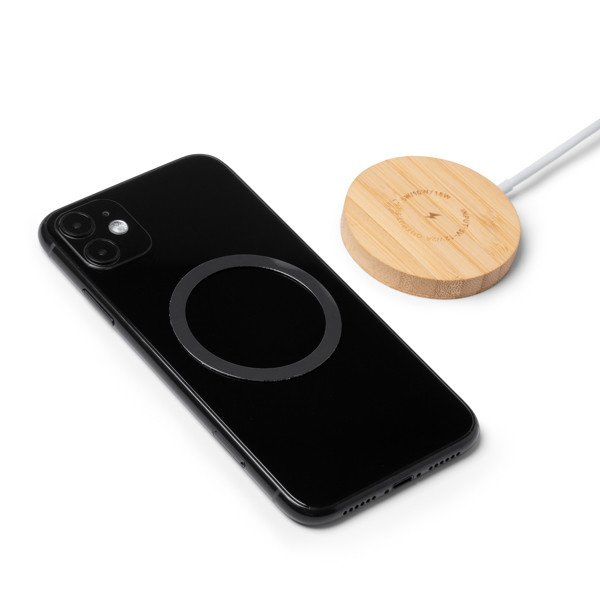 Personalised wireless charger in bamboo 15W with magnetic ring