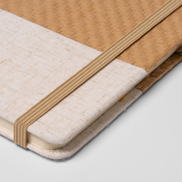 Libreta personalizada A5 de paja natural con tapa rígida y banda elástica