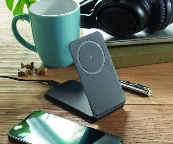 Fawtt magnetic wireless charger,15W