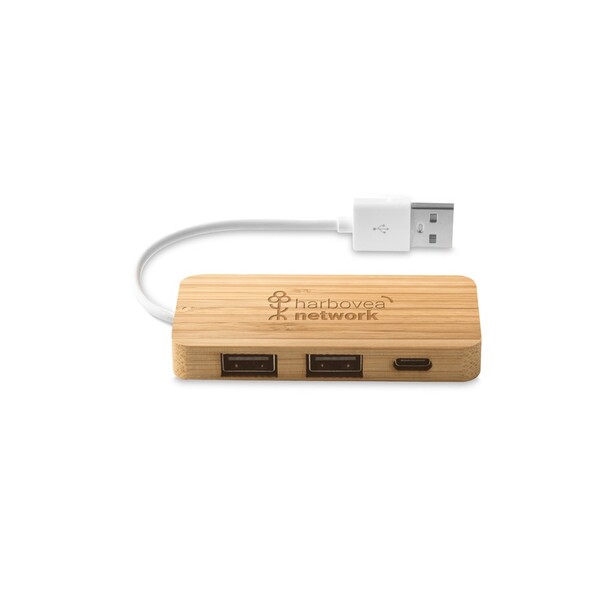 MOSER. HUB se 2 porty USB-A a 1 portem USB-C z bambusu