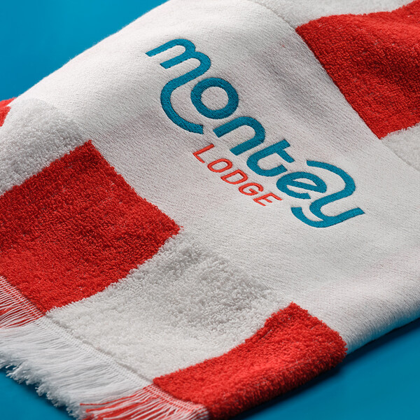 Amadeo Towel - Red