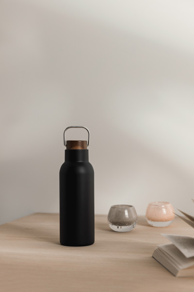 Vinga Ciro vacuum bottle, 580ml, recycled steel - Black
