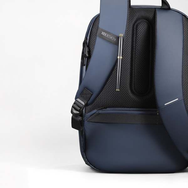 Xd Design Bobby Edge backpack, anti-theft,rPET - Navy / Black