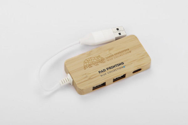 Bamboo splitter USB HUB with replaceable plug - RIVO