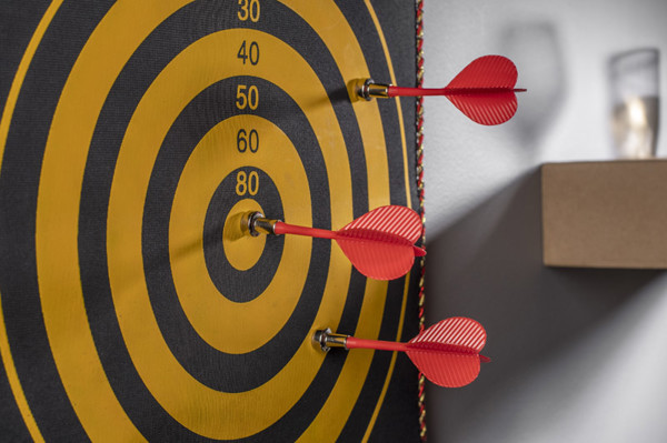 Magnetic dart SPIKI