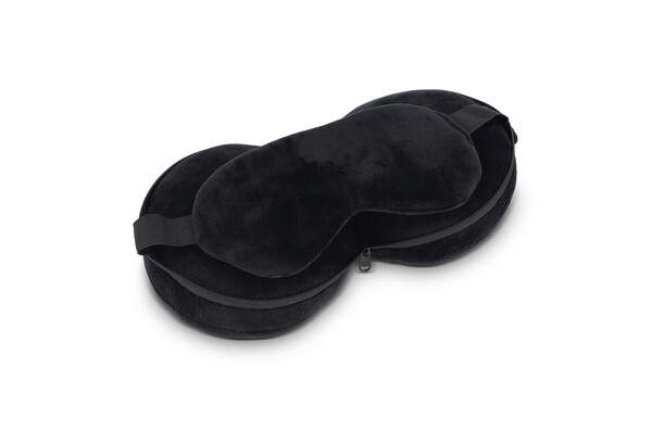 Travel eyemask pillow with zippered case