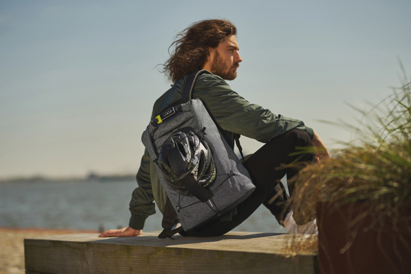 Urban anti-theft cut-proof backpack