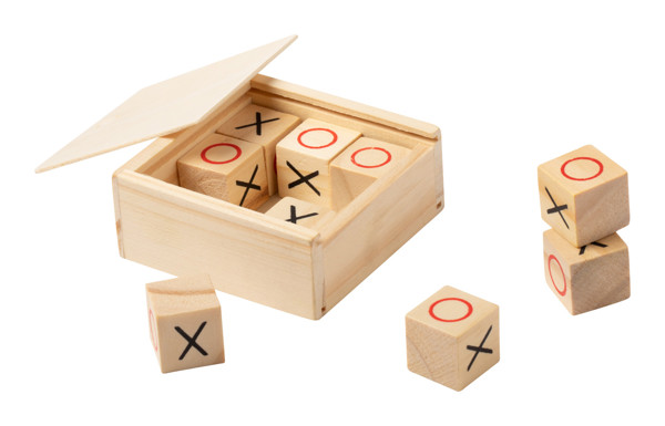 Tic-Tac-Toe Wotax