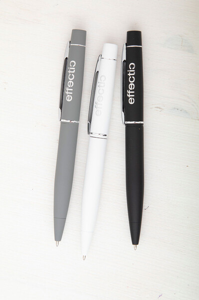 Ballpoint Pen Wobby - White