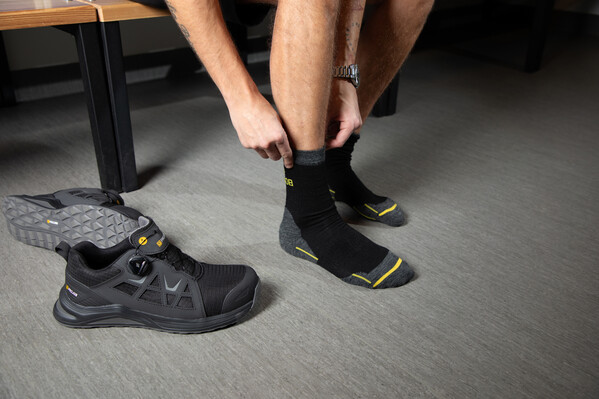 9088 Technical Socks Thin Grey/Black 43-45