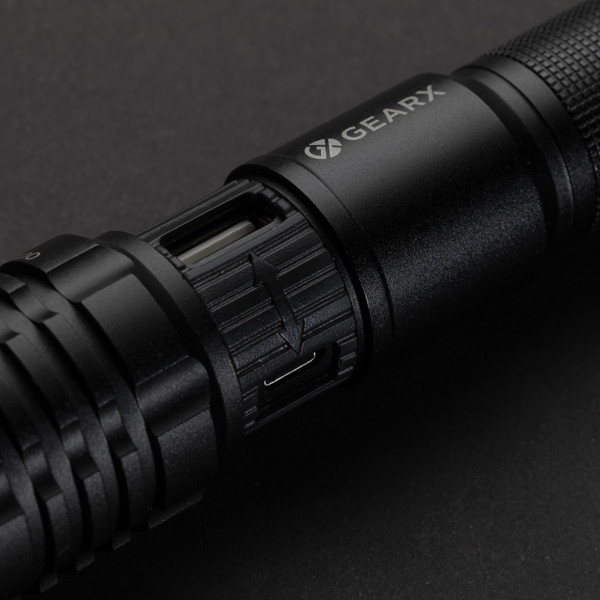 GearX torch 1000 lumen, 2000 mAh battery