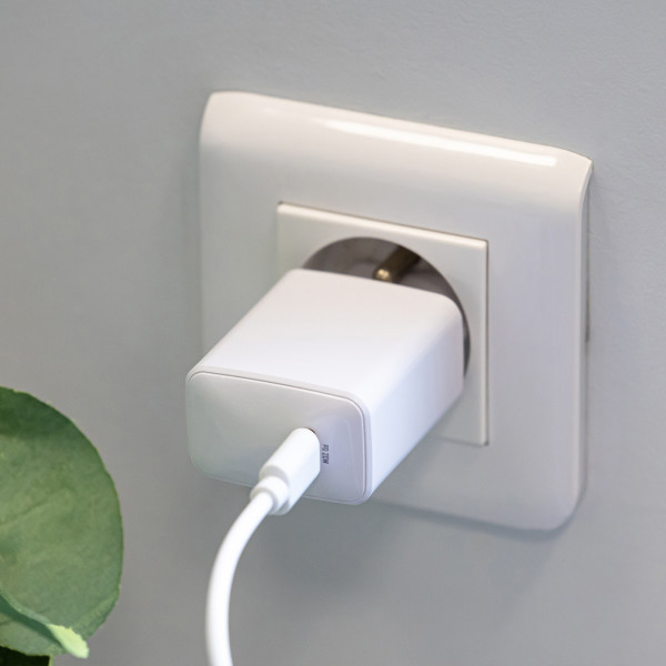 SHINCHAKU - CHARGEUR SECTEUR USB TYPE-C GAN 20W POWER DELIVERY - BLANC