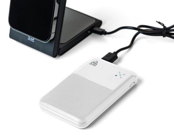 Recycled ABS powerbank Tavi - white