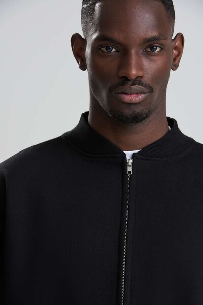 Signature Heavyweight Bomber Sweat - Deep Black / S