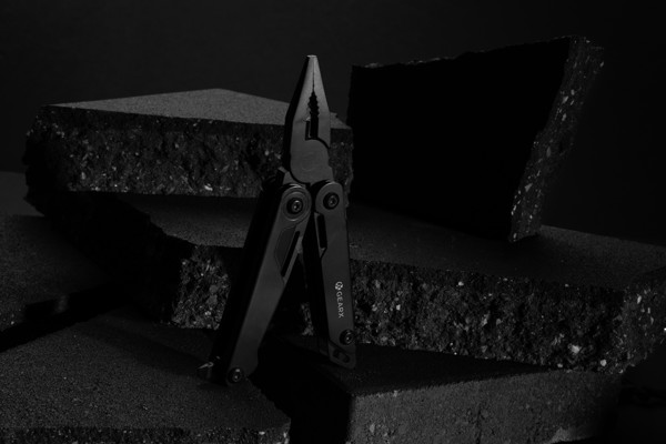 Gear X Multitool mit Zange