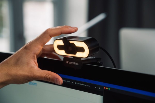 Verbatim USB webkamera s mikrofónom a osvetlením