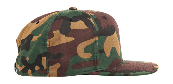 Classic Snapback In Camo