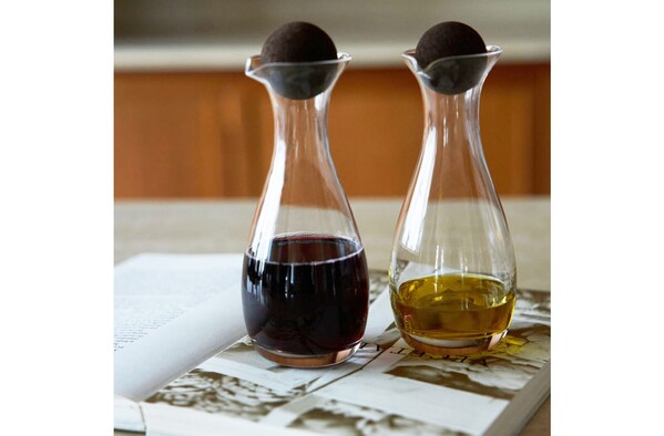 Sagaform Nature carafe oil/vinegar with cork stoppers 2 pcs. 300ml
