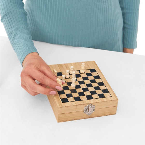 Weinset Bamboo Chess Mit Schachspiel