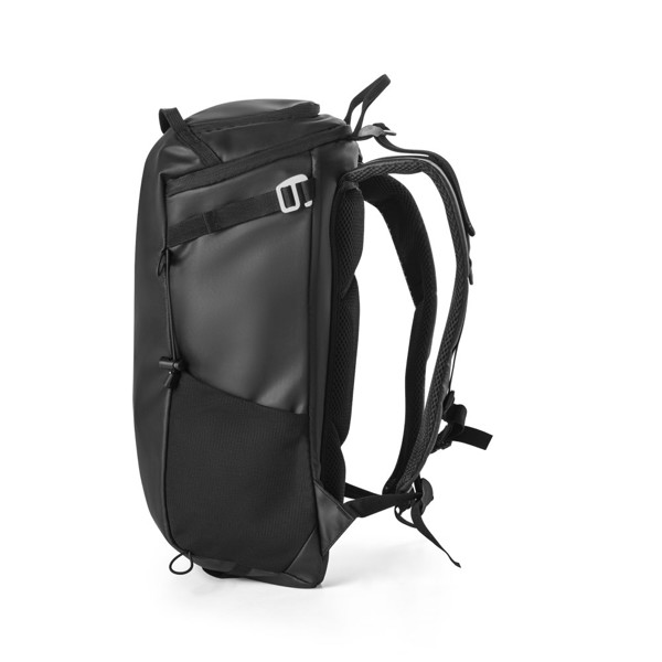 ALASCA. Mochila Hiking com revestimento à prova de água - Preto