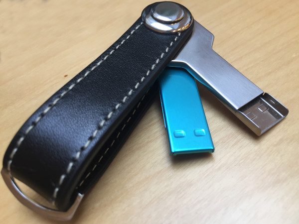Keychain with USB flash drive
