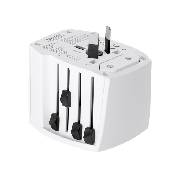 Universal Travel Adapter Skross MUV USB 30W PD