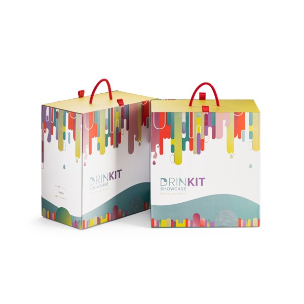 DRINKIT SHOWCASE. Tilpasset drinkware showcase