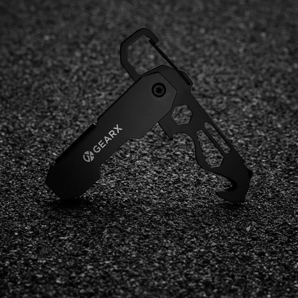 Outil multifonction pliable avec mousqueton Gear X