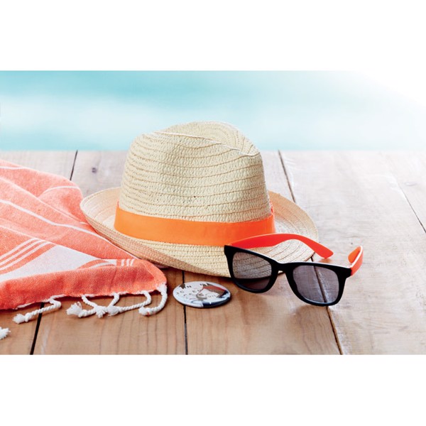 Boogie straw hat, paper, 270 mm diameter - White