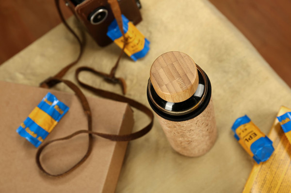 Glass bottle VENI 550 ml