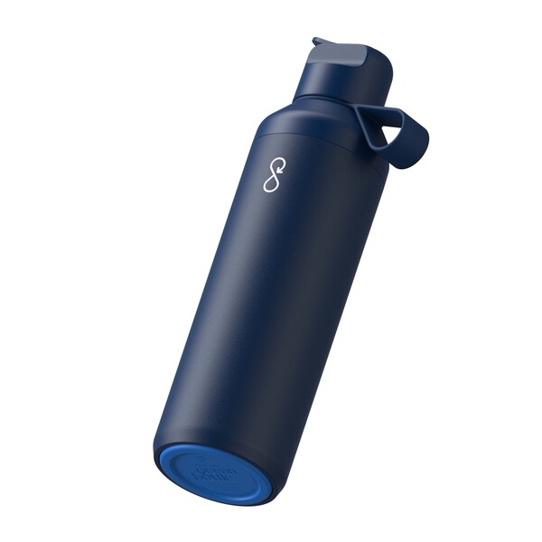 Garrafa de água Ocean Bottle Peak GO 710 ml em aço inoxidável reciclado - Azul oceano