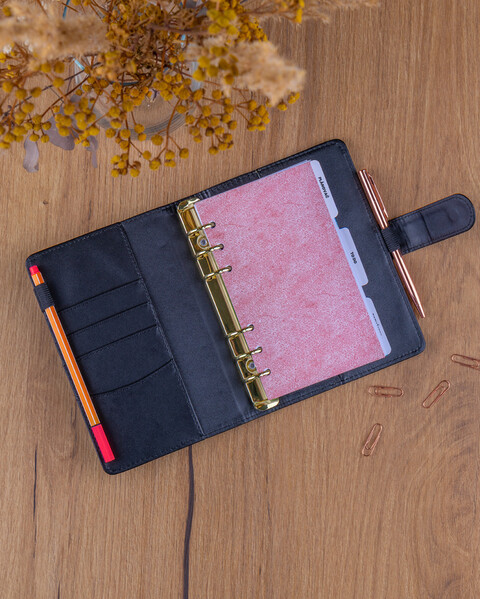 Notique Refill – Týdenní Kroužkový Diář S Vyměnitelnými Listy 2027, Černý, 12,5 x 19 cm - Východní
