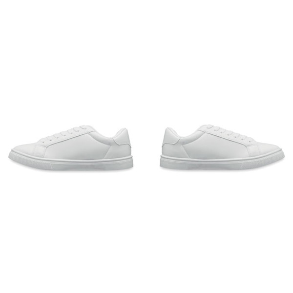 Baskets en PU taille 47 Blancos