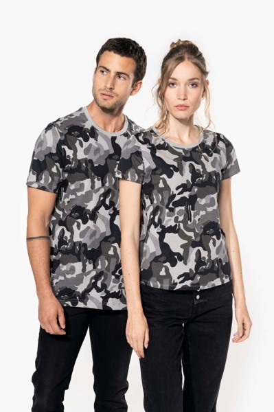 Men's Short-Sleeved Camo T-Shirt - S