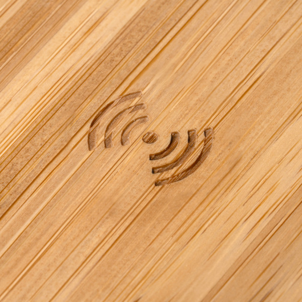 Custom bamboo and wheat fiber power bank 10000 mAh with wireless charging