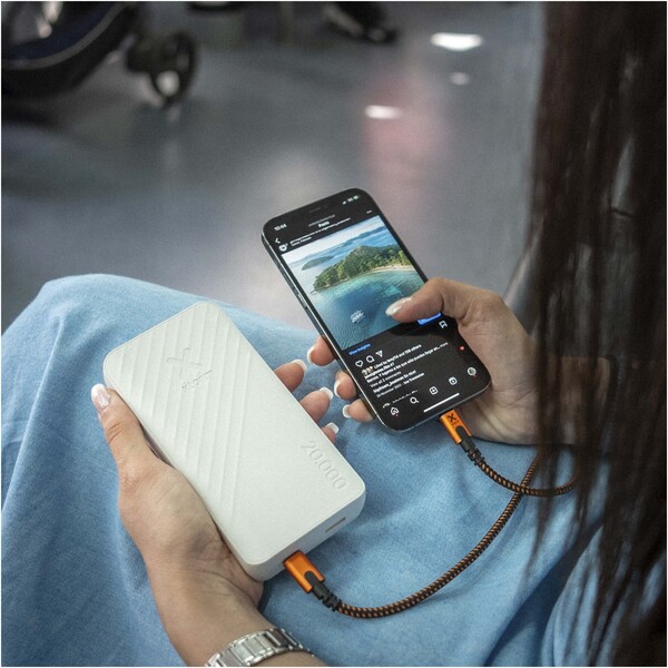 Xtorm Go2 20W 20.000 mAh fast charge power bank - White