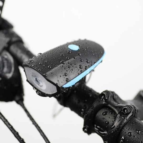 Bicycle light with horn