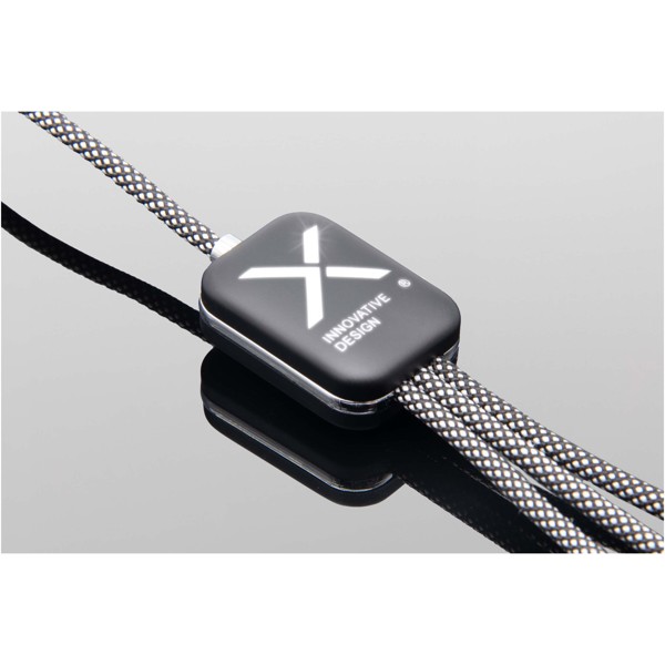 SCX.design C33 60W Typ C Ladekabel mit doppeltem Leuchtlogo