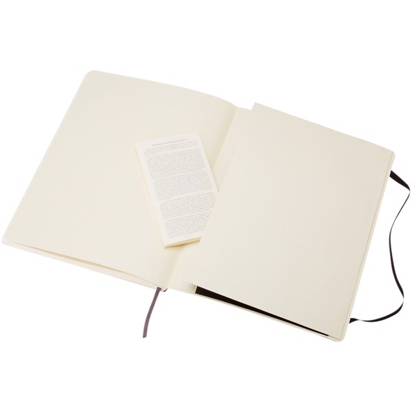 Classic XL soft cover notebook - plain - Solid Black